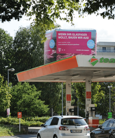 RoofMedia™-Dachwerbung Telekom